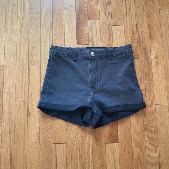 H&M Jean shorts - Picture 1 of 1